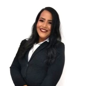 Carine Andrade Santos