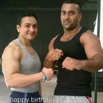 Gold Gym . Talwar Fiteness. And Power House