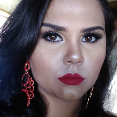 Gabriela Souza-Estética