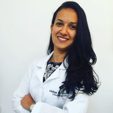 Dra. Cinthya Rodrigues Rezende
