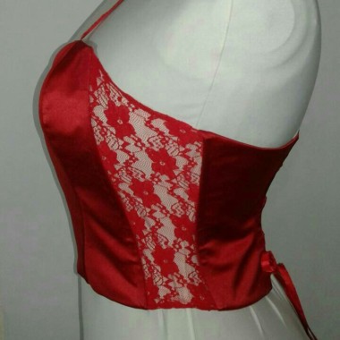Corsé con transparencia 
