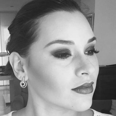 Nancy Andress Mua