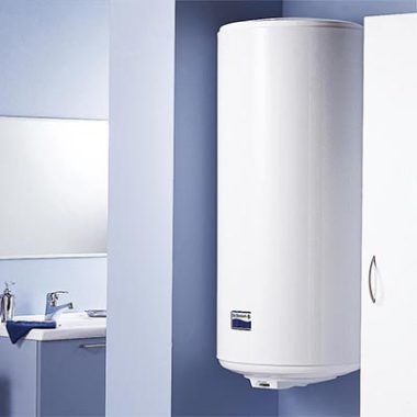 Votre ballon d'eau chaude est h.s, un technicien procède à son remplacement sous 48h, sans majoration de prix et toujours avec la garantie totale NB Services (pièces et main d'oeuvre)