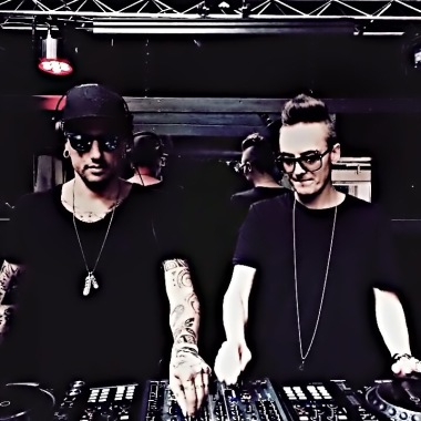 Dj
