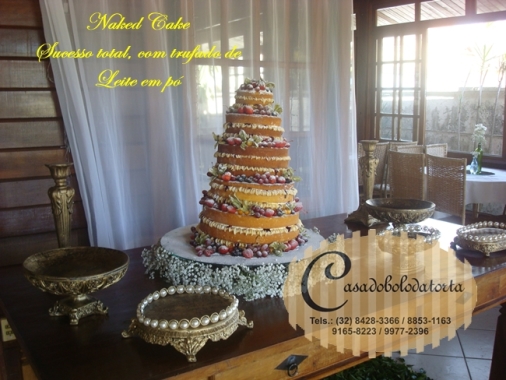 Naked Cake a noiva adorou o bolo