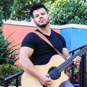 Harold Huertas Music