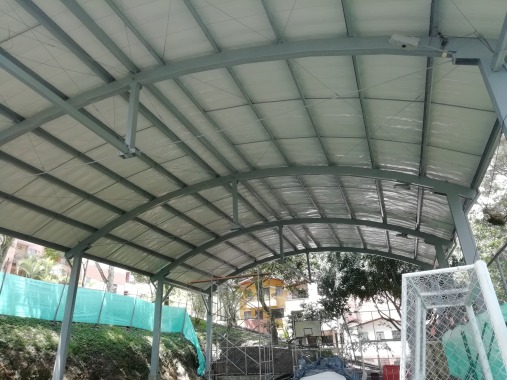 Instalación cubierta de coliseo