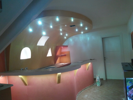 Questo è un bancone di un bar