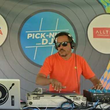 Dj Charles Carvalho, Som E Luz