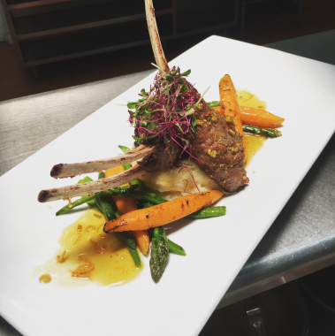 Fuerte - Rack de Cordero con lemongrass 