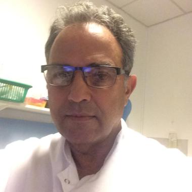 Michel, Aide Administrative Et Social,    Soutien Psychologique 