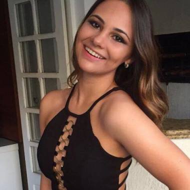 Isabela Budel