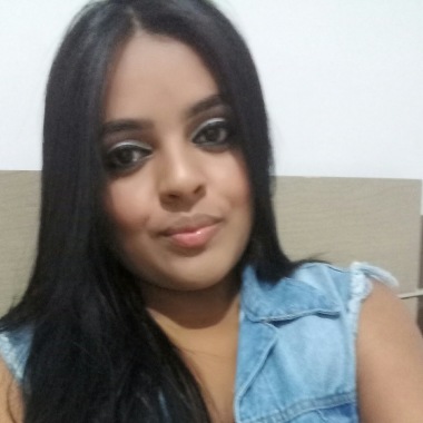 Larissa Makeup