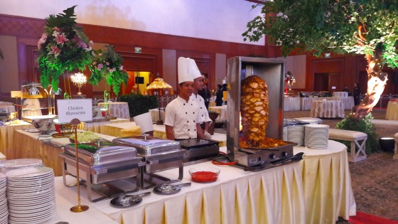live cooking shawerma chicken