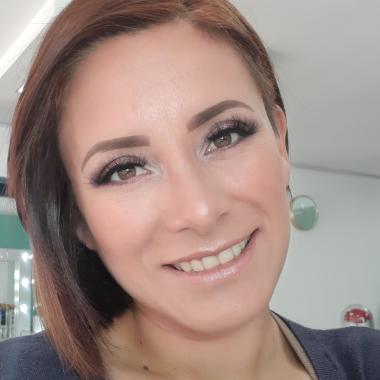 Sara Maldonado Makeup Studio