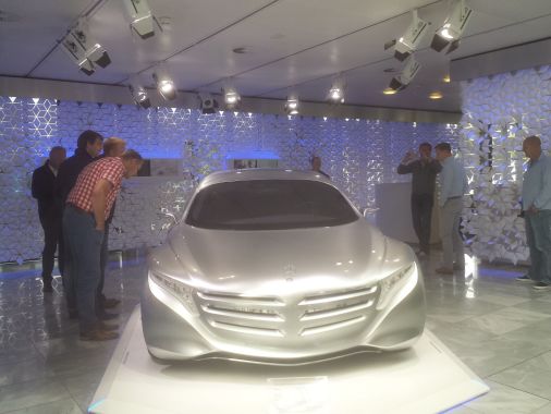 Bezoek Mercedes Bremen