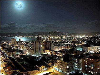 imobiliária aptos imóveis praia ingleses Florianópolis SC Brasil ... www.aptosimoveis.com/ Imobiliária aptos imóveis praia dos ingleses norte da ilha de Santa Catarina Florianópolis SC Brasil venda e aluguel de temporada apartamentos coberturas ...