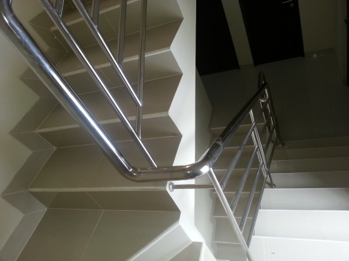 RAILING TANGGA
