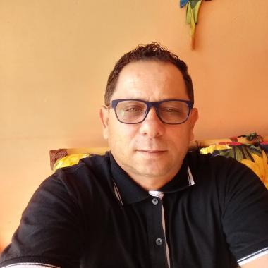 Silva Piscineiro Limpeza E Tratamento De Água De Piscinas