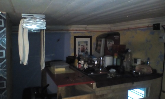 Bar cliente y ventilación para segundo piso con una altura de 1.80mt 