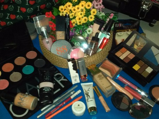 Sebagian make up yg saya gunakan.