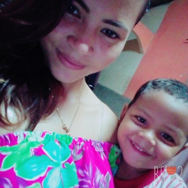 este es mi hijo esta feliz...