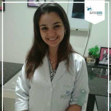 Dra. Bruna Tedesco Veterinária