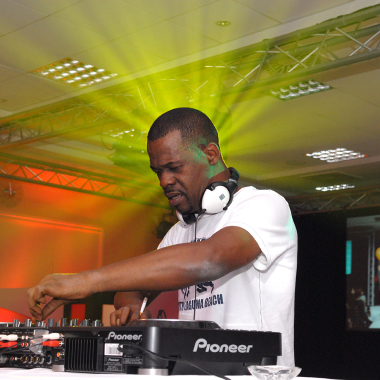 Dj Dan