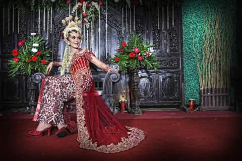 Rias Pengantin Handini