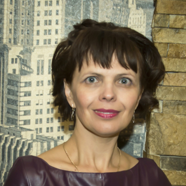 Angela De Combles De Nayves - Professeur De Langue