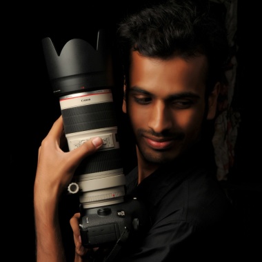 Roopa Foto Centre