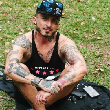 Jonathan Massagem Tântrica