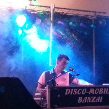 Disco-Mobile Banzai