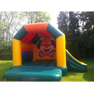 Chateau gonflable clown avec tobogan.JPG