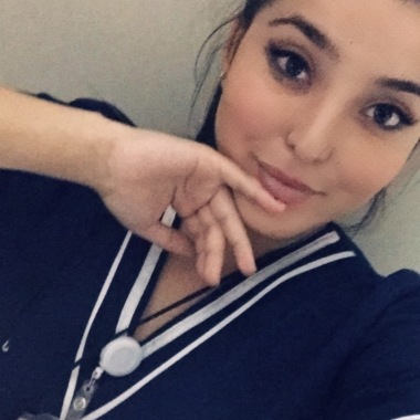 Niñera, Cuidadora