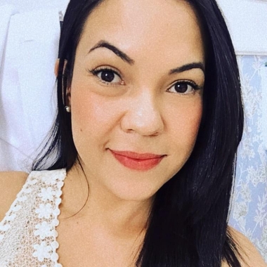 Nutricionista Aline Ferraz