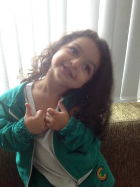 Gigi linda indo para escola