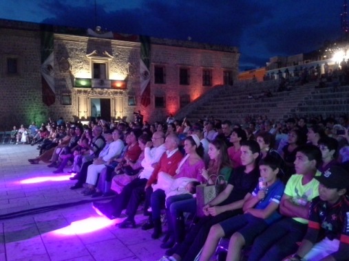 Publico del concierto "El llamado"