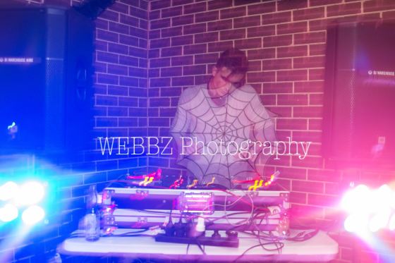 Need a photographer for your party?