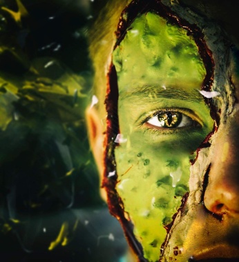 Das war ein Fotoshooting von meiner Ausbildung mit dem Thema Special Effect.