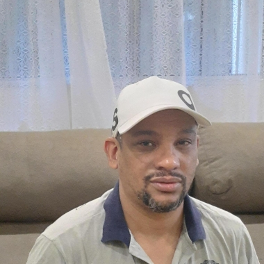 Jr Do Nascimento Comercio E Srviços  Me