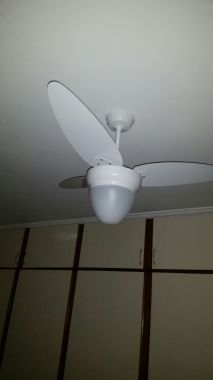 Instalação e manutenção de ventilador de teto