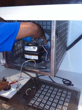 reparo e manutenção em equipamentos comercial 
