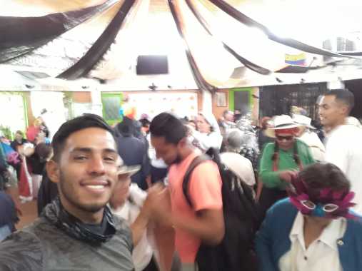 Actividad Física y juegos alternativos con adulto mayor