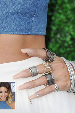 Les ongles en gel  .glamour! !!