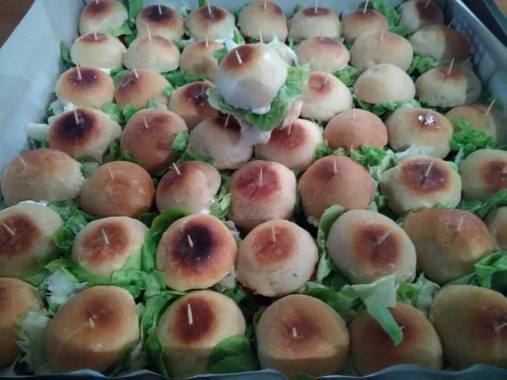 MINI CHURRASCOS