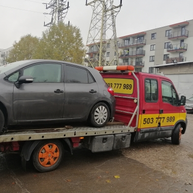 Hola Hola Grzegorz Tarnowski| Pomoc Drogowa 24H Warszawa| Laweta Warszawa 24H| Całodobowe Holowanie Pojazdów Warszawa