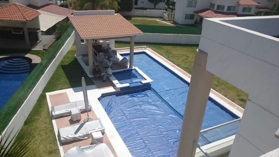 Ampliacion de residencia y construcción de carril de nado con terraza