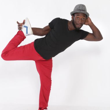 Rodney Prof De Danse Expérimenté En Danse Debout (Poppin,Locking,Hip Hop)
