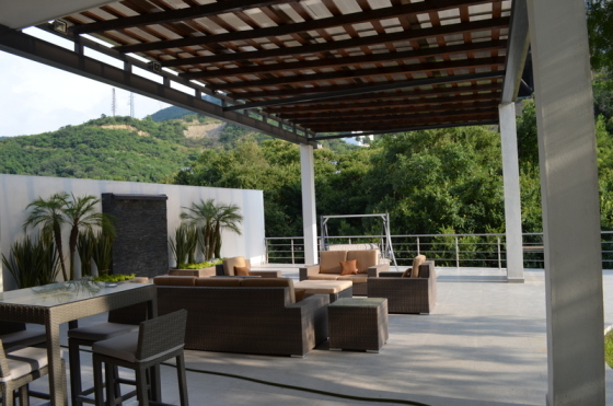 TERRAZA Y ASADOR
